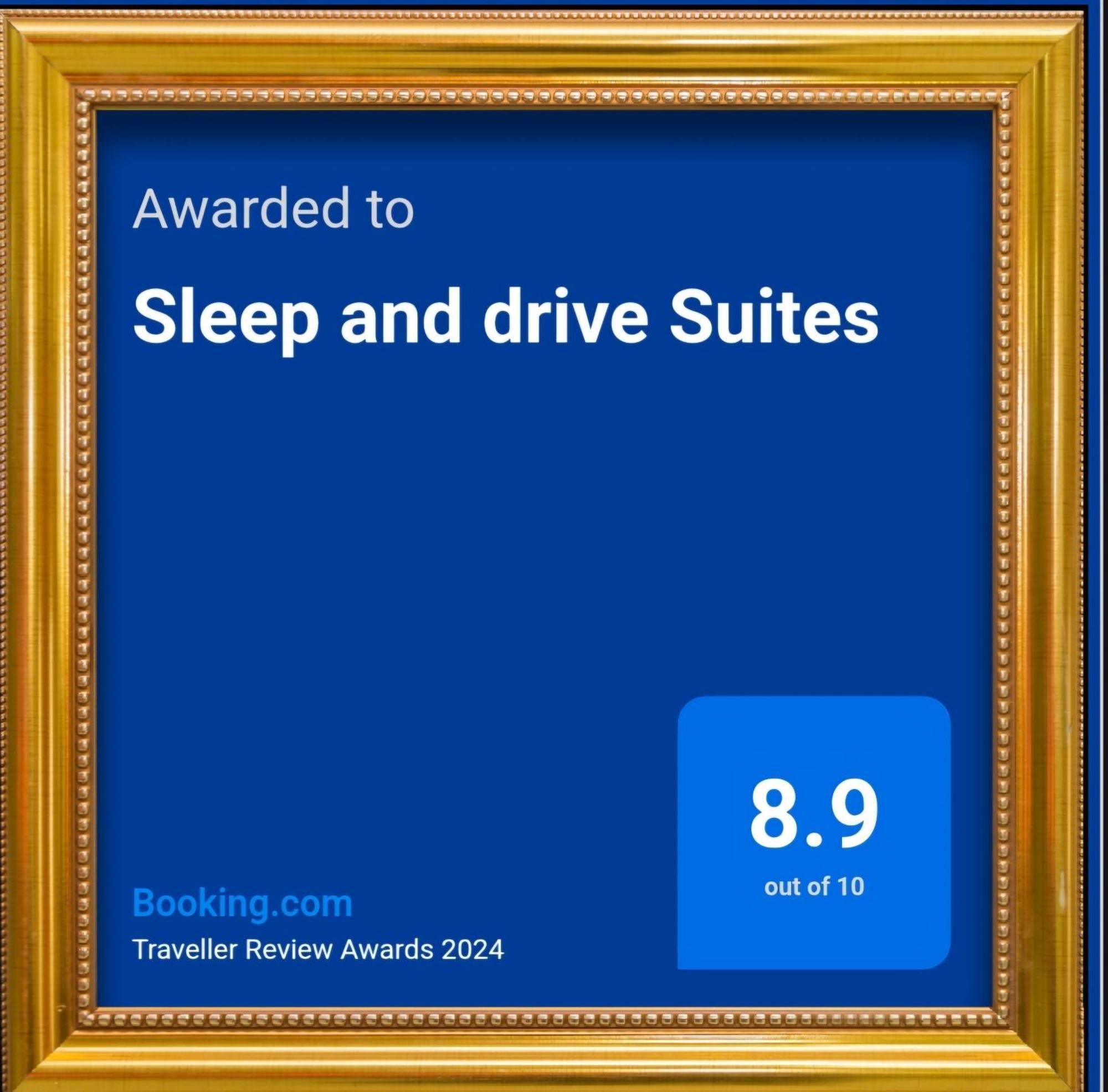 Sleep And Drive Suites サラエヴォ エクステリア 写真